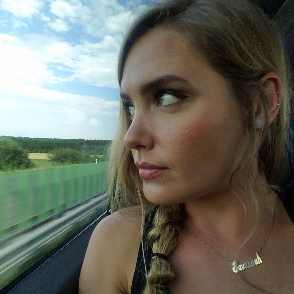 Meet your Posher, Savannah